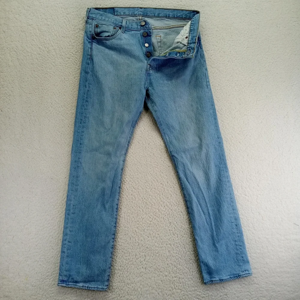 Levi's 501 Button Fly Light Wash Denim Jeans Men's W30 L30